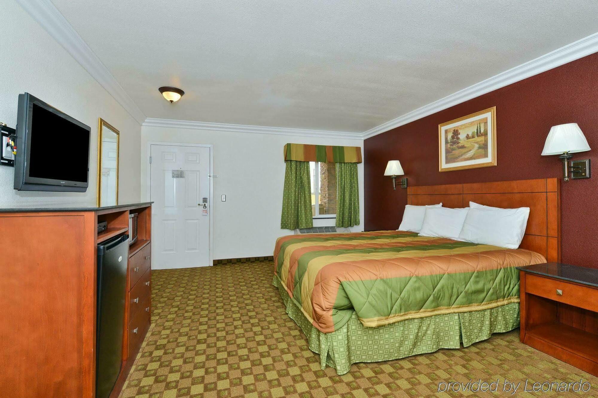 Rodeway Inn Adelanto Us 395 Buitenkant foto